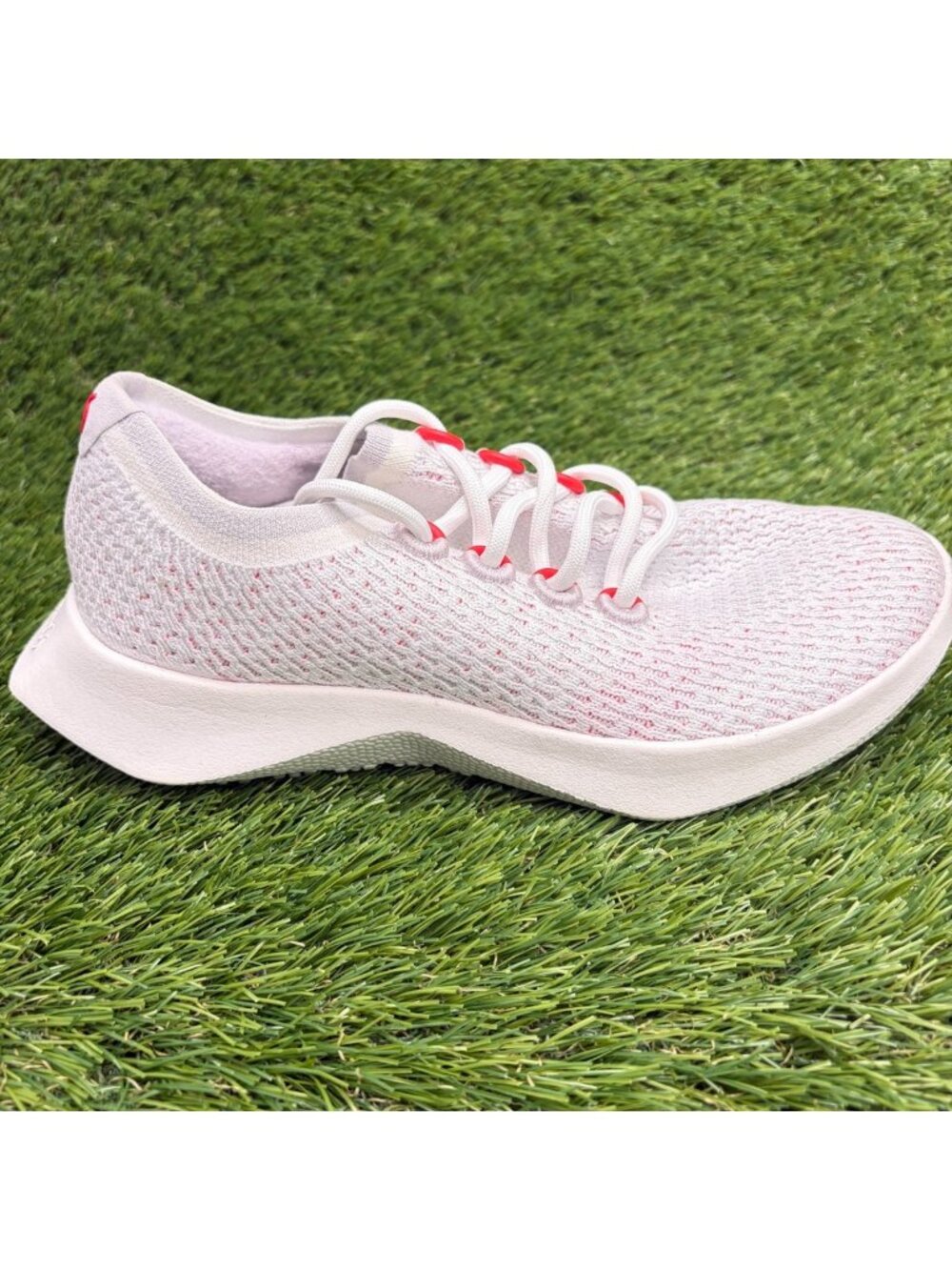 Allbirds Tree Dasher 2 Womens Size 7 White Pink Athletic Running Shoes Sneakers